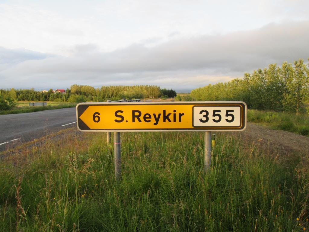 Arbakki Farmhouse Lodge Reykholt  Rum bild